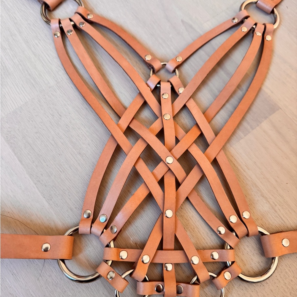 Zana Bayne Leather Harness Women Accessories - Picture 3 of 5